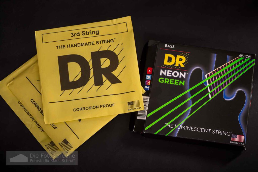 Review Bass DR Strings Neon Green
