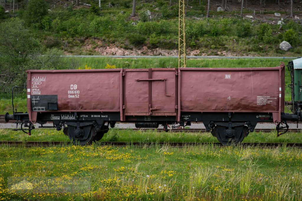 Omm Güterwagen in Seebrugg