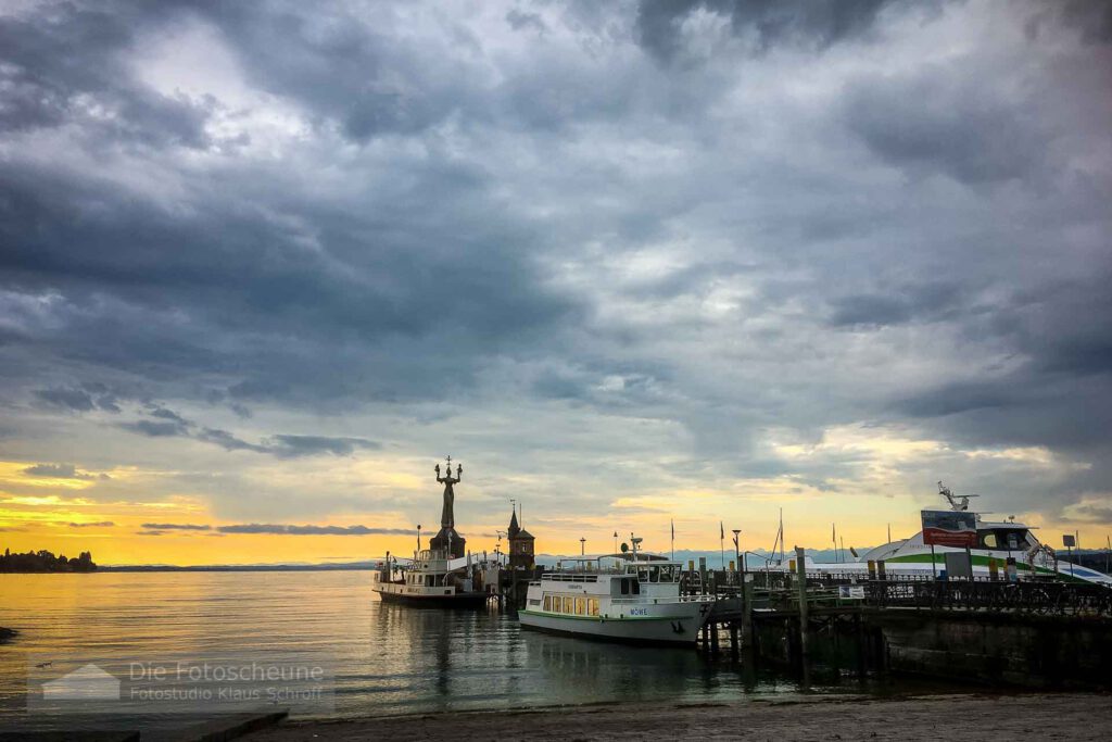 Hafen Konstanz Einfahrt mit Imperia