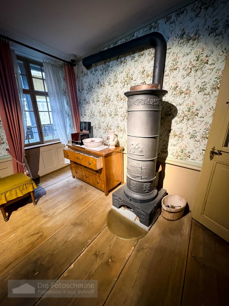 Ofen im Museum Lindwurm